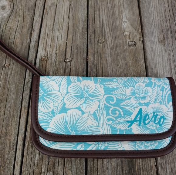 Aeropostale Handbags - Aero wallet wristlet blue brown Hawaiian print
